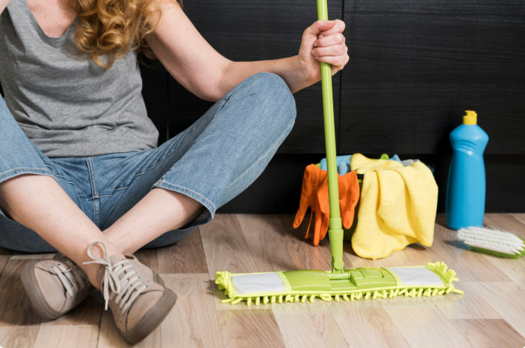 Clean Laminate Floors and Remove Tough Stains